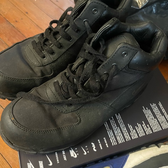 Men’s Black Nike AIR ACG mid boots size 9 - Picture 1 of 16